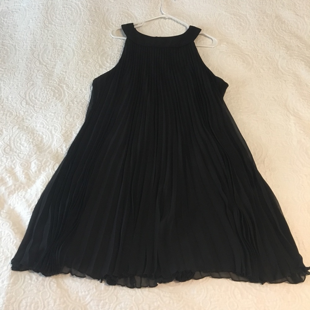 🌸Spring Sale: Plus Size Little Black Dress